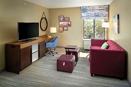 2 Queen Beds 1 Bedroom Suite Nonsmoking
