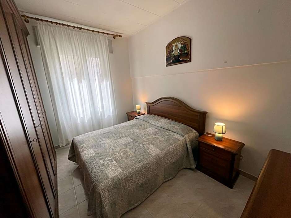 Big Apartment with 3 rooms