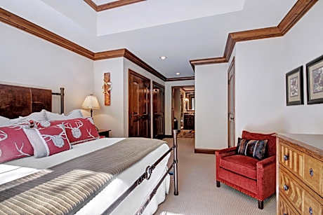 Four-Bedroom Vacation Home