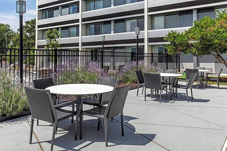 Best Western Plus University Inn