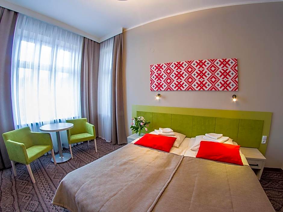 Hotel *** NAT Krynica Zdrój