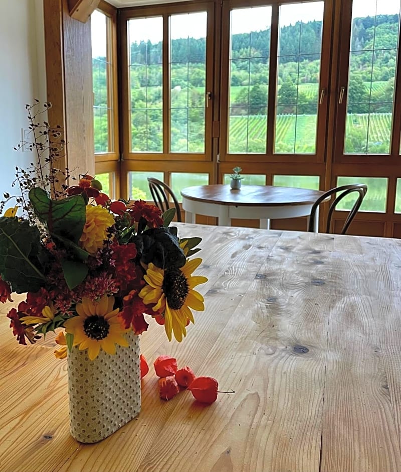 Boutique Guesthouse Das WOHLGEMUTH HEIM Mosel Weingut