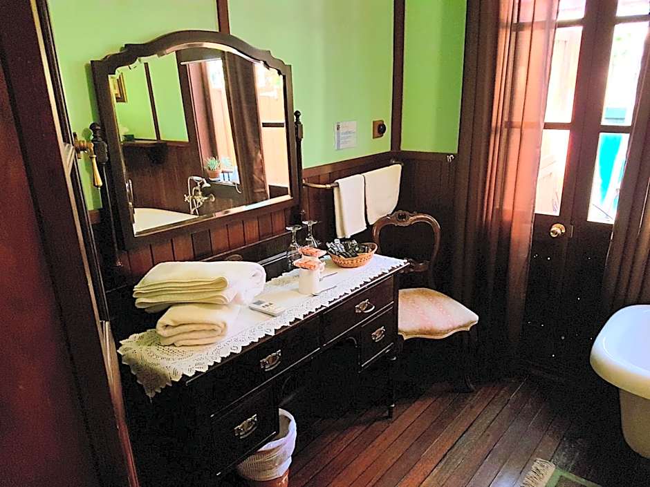 Bridgefield Guest House