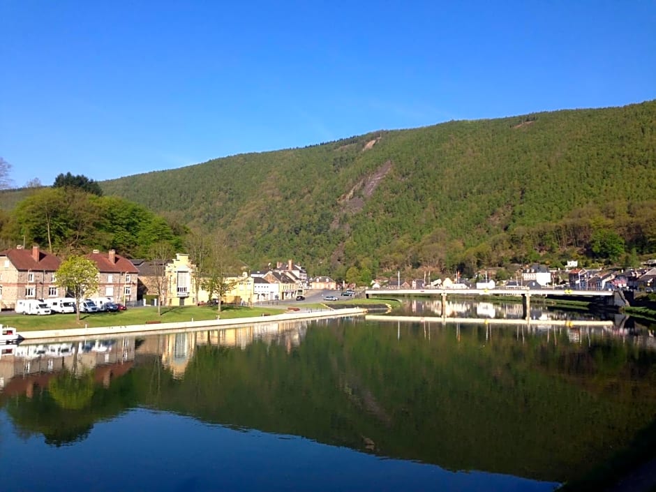 Les Boucles de Meuse Hôtel 3 étoiles