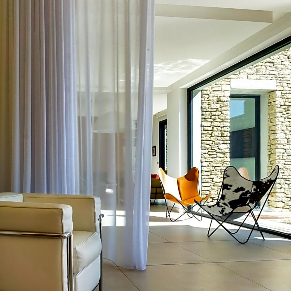 BB 12 LUBERON chambres d'hôtes contemporaines