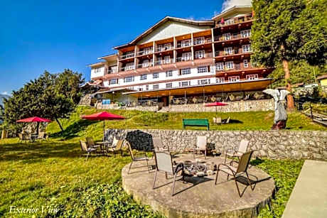 Summit Khangri Karpo Retreat & Spa, Lachung