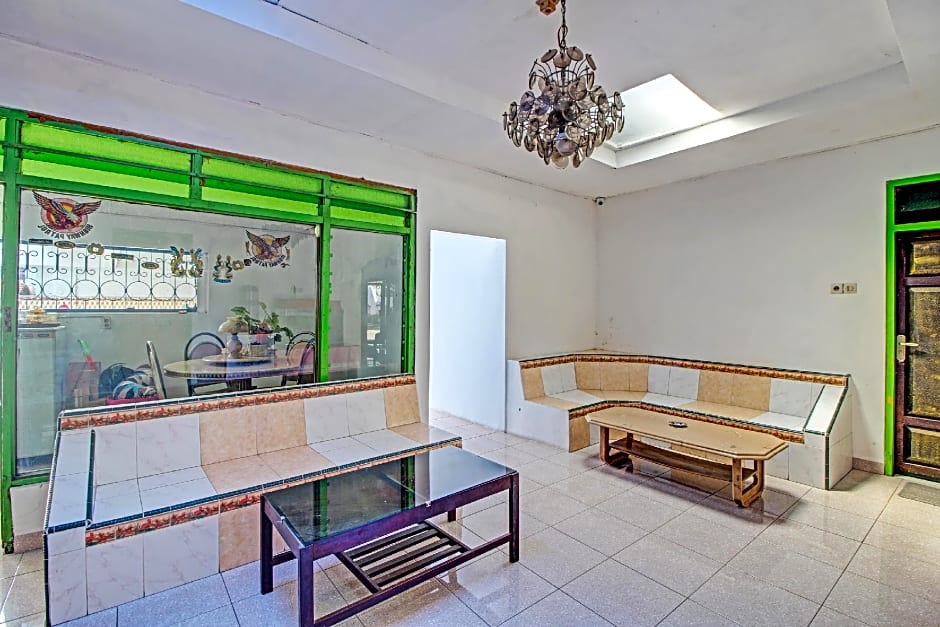 SPOT ON 91694 Hotel Rama Chandra