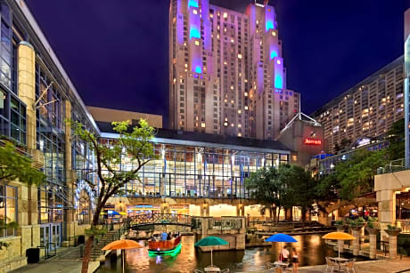 San Antonio Marriott Rivercenter on the River Walk