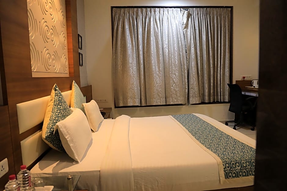 Manek The Ocean View