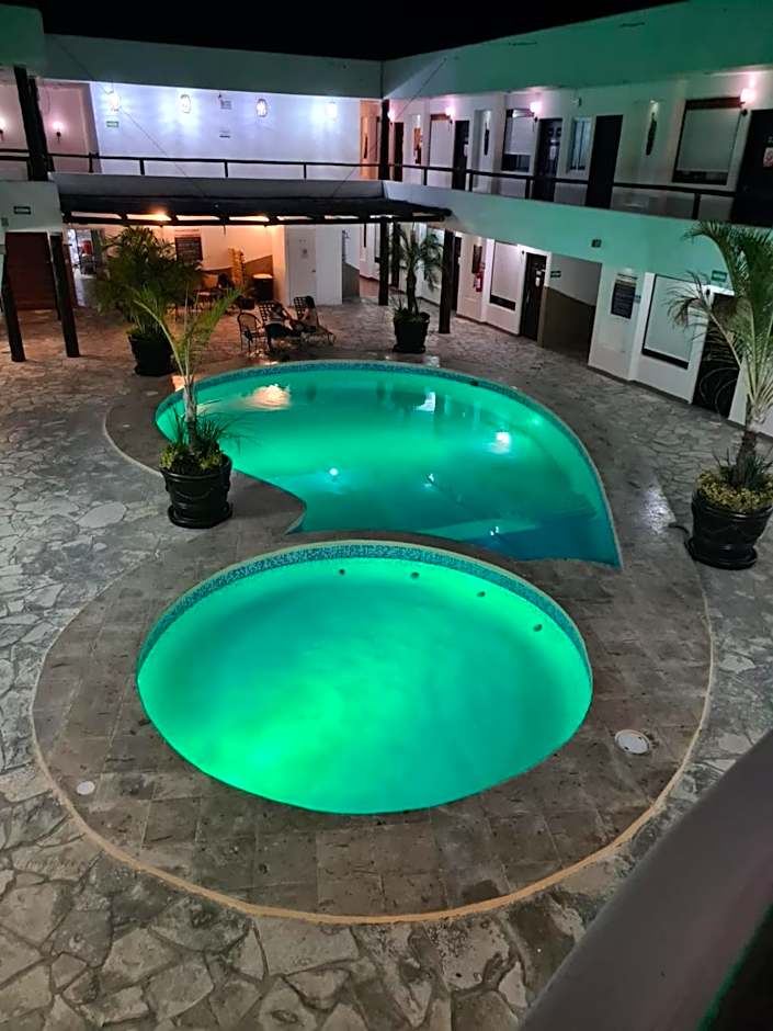 Hotel Maioris La Paz