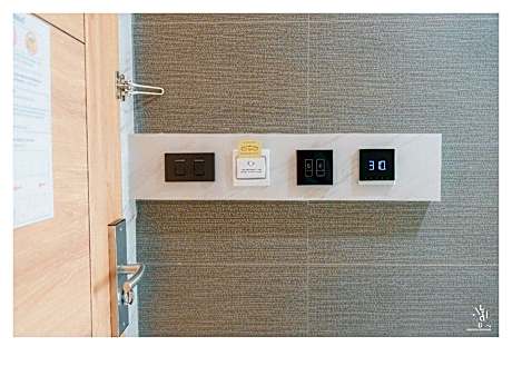 Deluxe Double City View