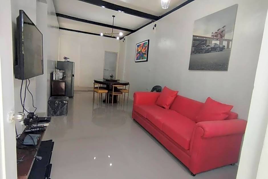 Cebu City Unit2 Spacious 2BR near SM Seaside NuStar Ocean Park Dynamic Herb Anjo