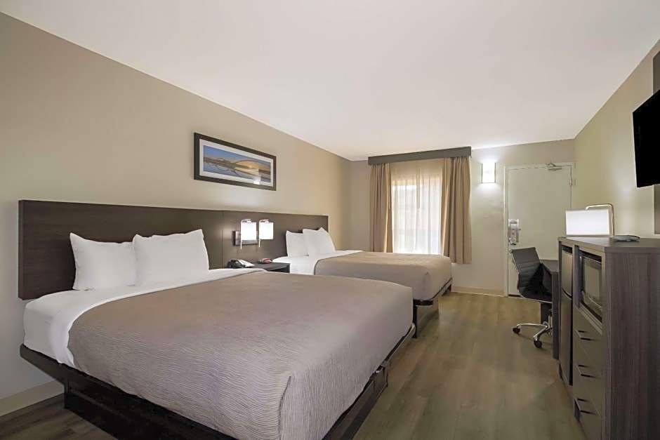 Quality Inn Coliseum
