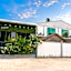 SIS Tourist Villa