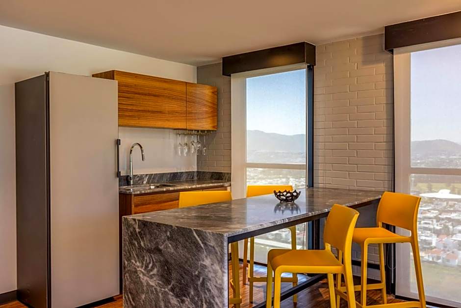 Aloft Guadalajara Sur