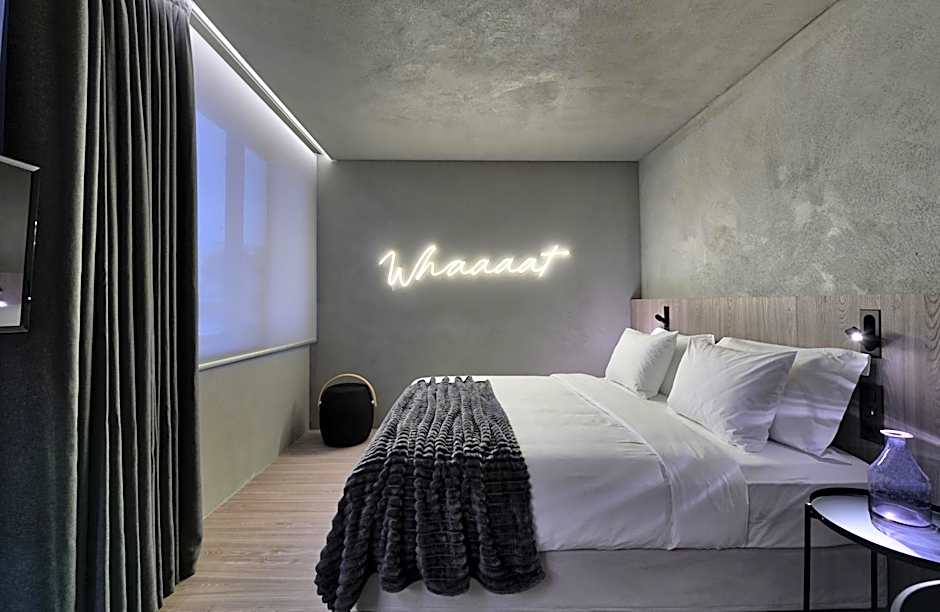 ONOMA Hotel