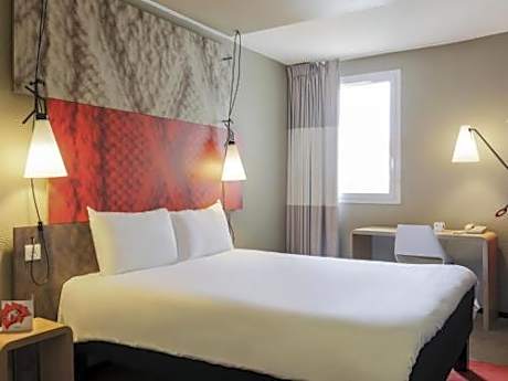 Standard Room with 1 double bed