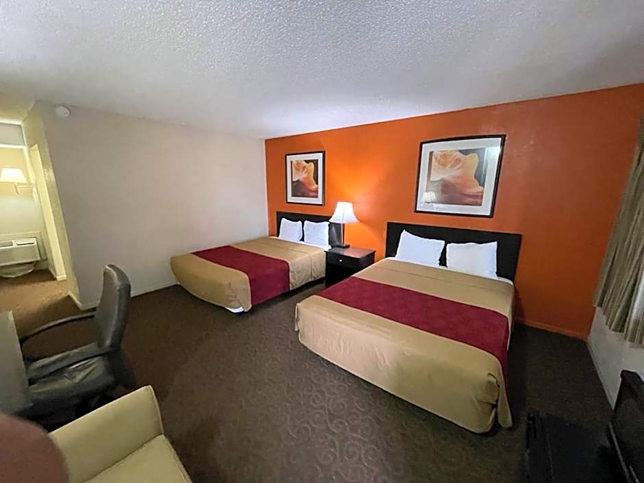 Knights Inn & Suites Emporia