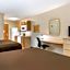 Birch Hill Suites - South Bend