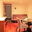 Condesa Suites