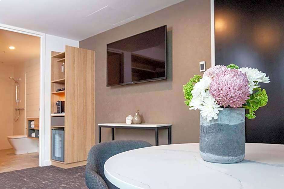 Crowne Plaza Adelaide By IHG