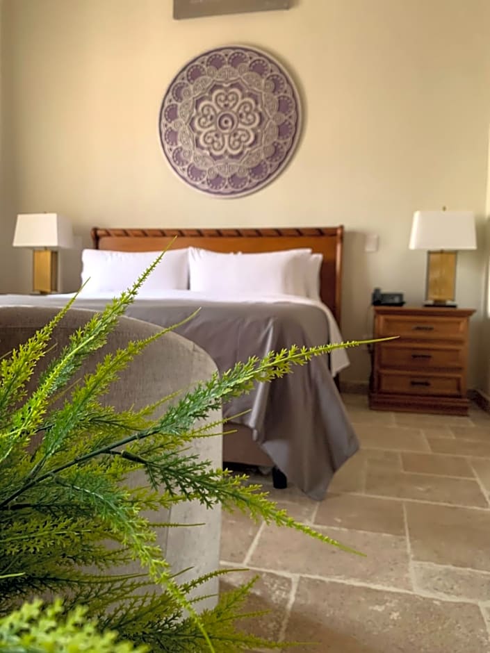Hotel Dos Patios, Holistico Boutique & SPA