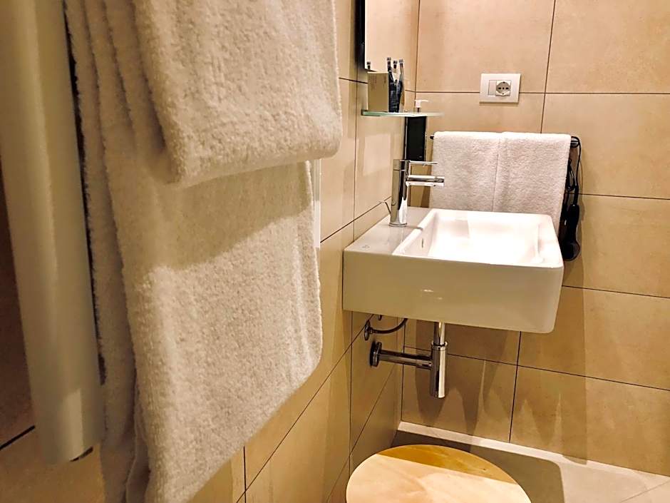 Palazzina B - Contemporary Studio