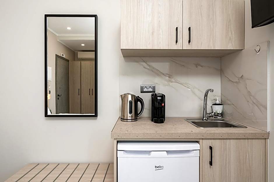 Alexia Seaview Apartments