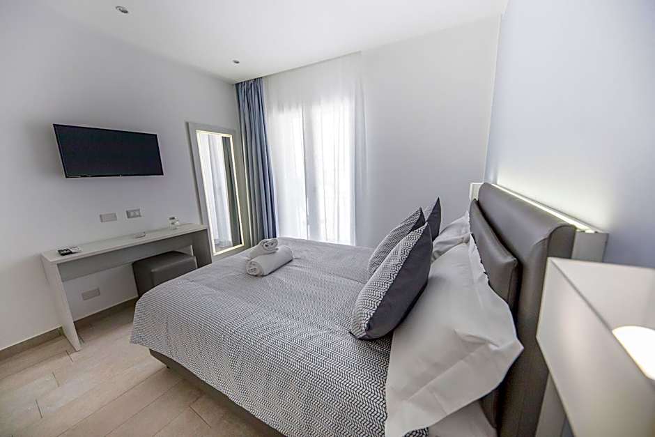 Ossuna Bay Hotel Boutique