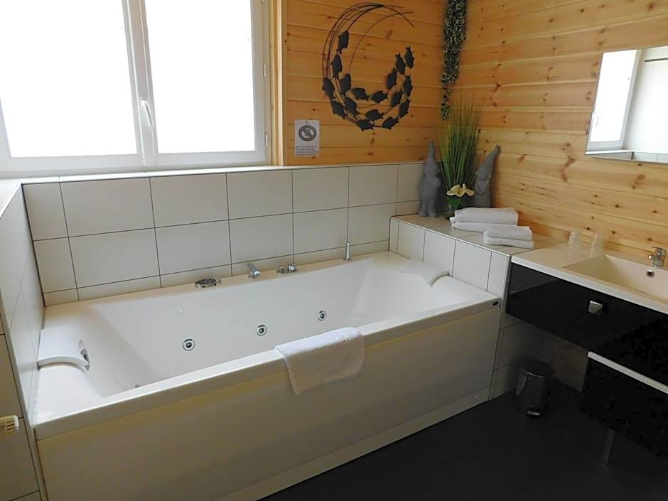 LOGIS Hôtel Restaurant La Vigotte