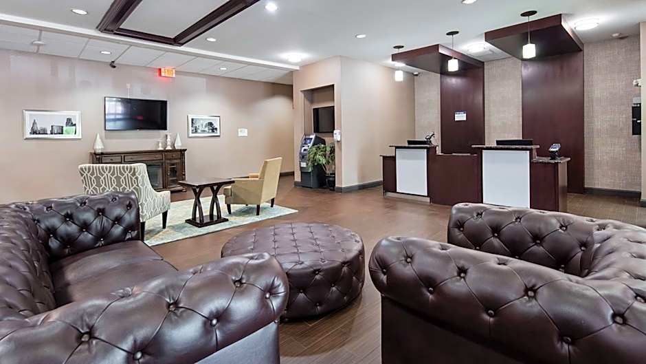 Best Western Plus Lee's Summit Hotel & Suites