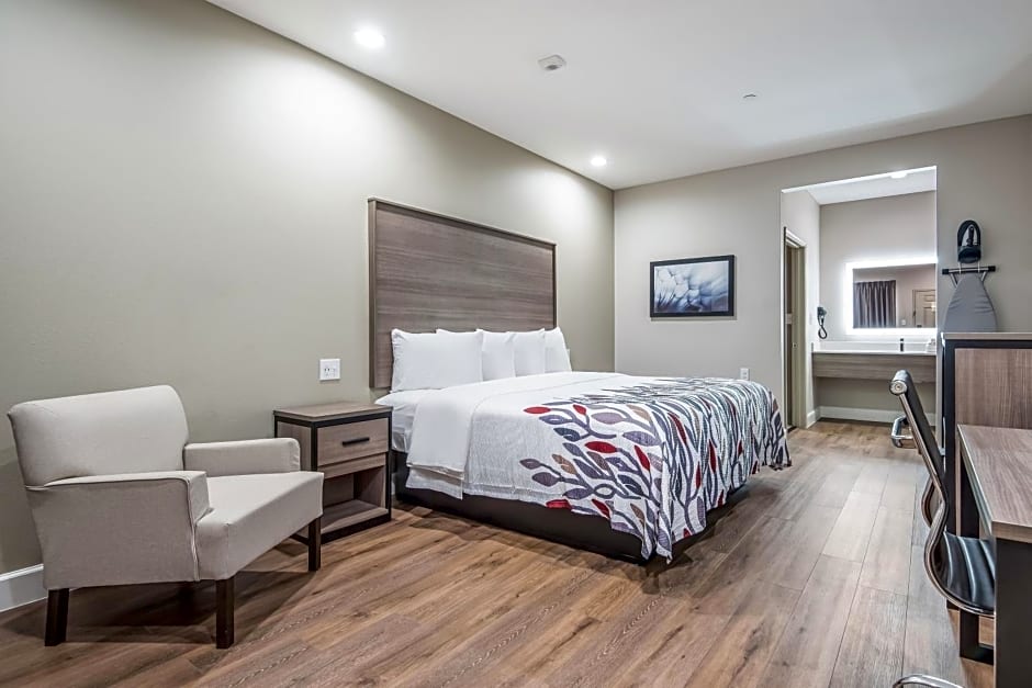 Red Roof Inn & Suites Mobile SW - I-10