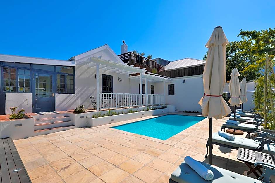 Chapter House Boutique Hotel