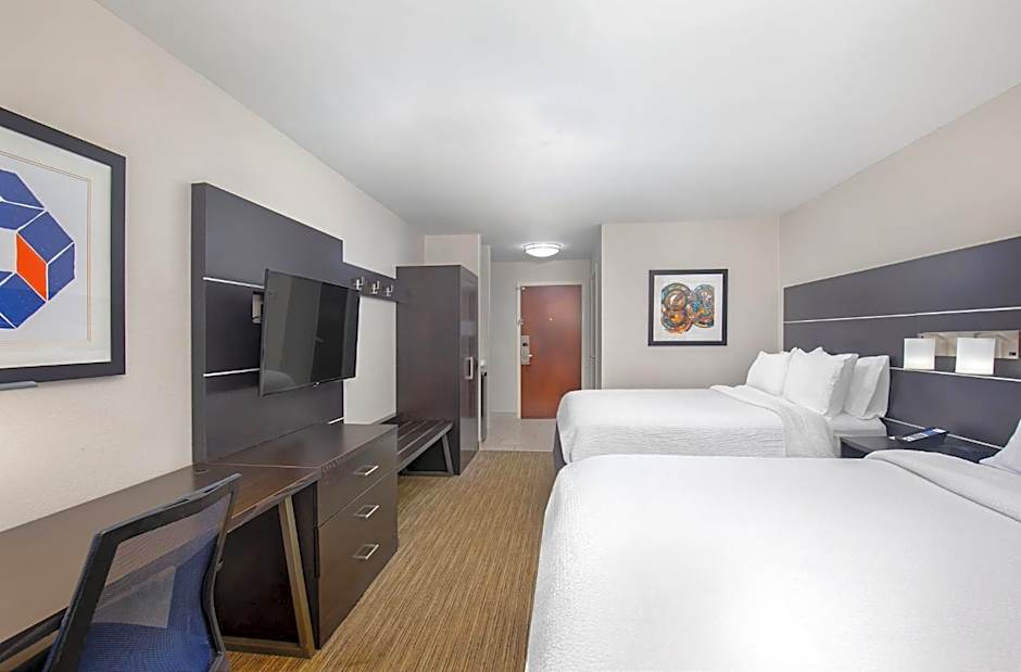 Holiday Inn Express & Suites Locust Grove By IHG