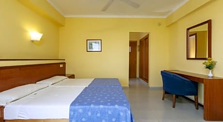 TWIN STANDARD (EXTRA BED FOR CHILD) CAPACITY 3