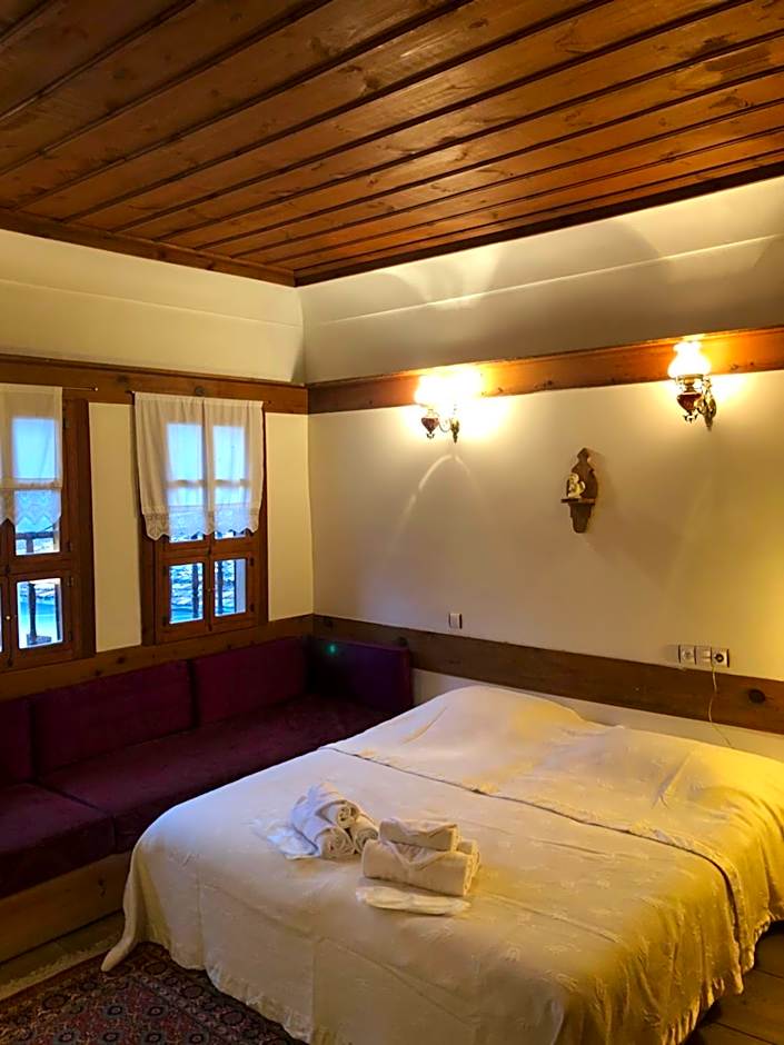 Paphlagonia Yoruk Muratoglu Konak