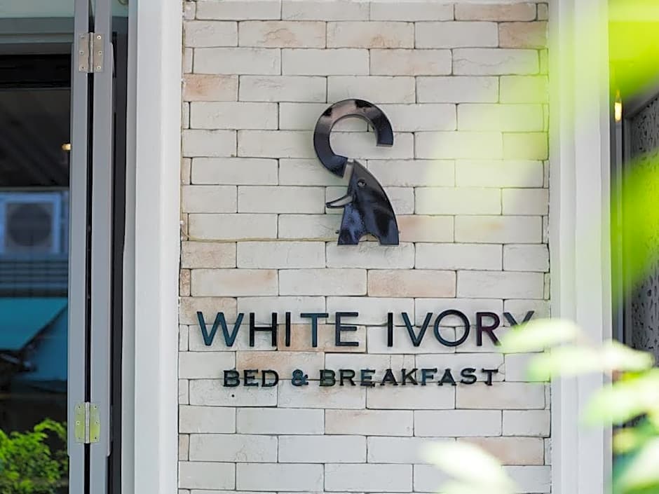 White Ivory Bed and Breakfast