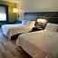 Holiday Inn Express & Suites - Warrensburg North