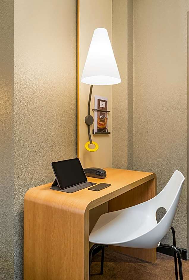 ibis Clichy Centre Mairie