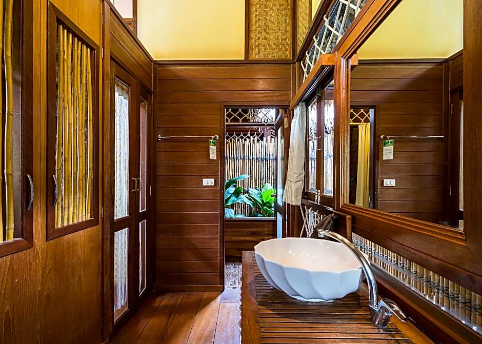 The Float House River Kwai Resort