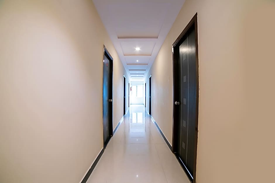 Hotel White Ridge by OYO Rooms – Hyderabad, 