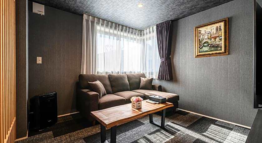 GRAND BASE Mojiko Ekimae