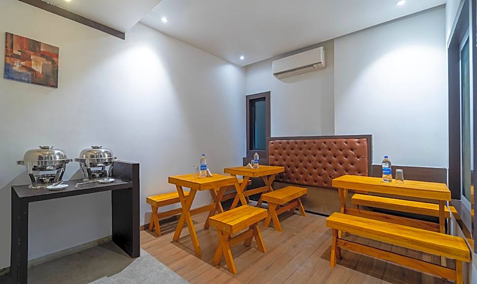 York Hotel – Cochin, NE