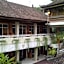 Hotel O Ratu
