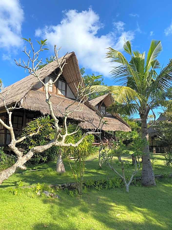 Flower Bud Bungalow Balangan