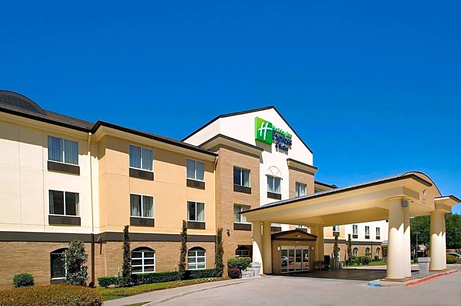 Holiday Inn Express & Suites DFW Airport - Grapevine By IHG