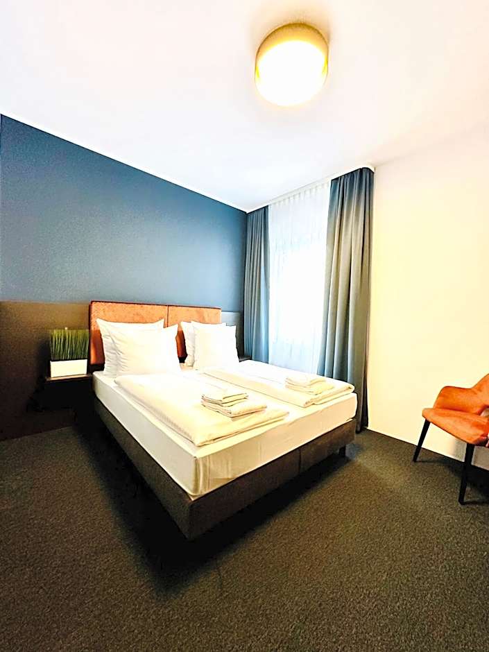Arthotel Ambassador Wiesbaden - FREE PARKING