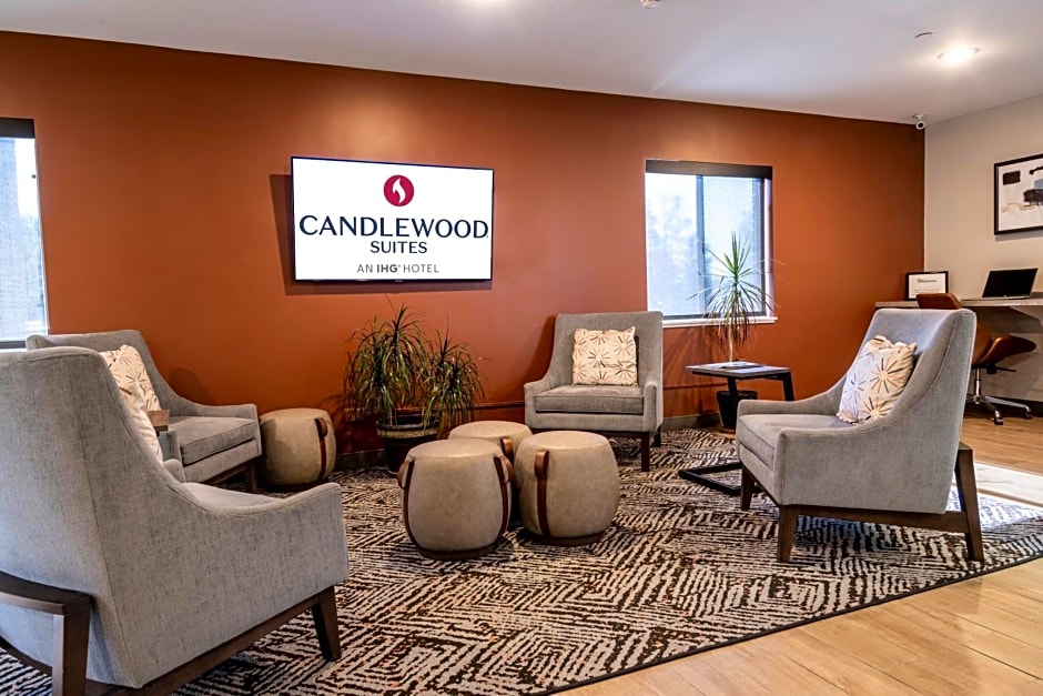 Candlewood Suites East Lansing, an IHG Hotel