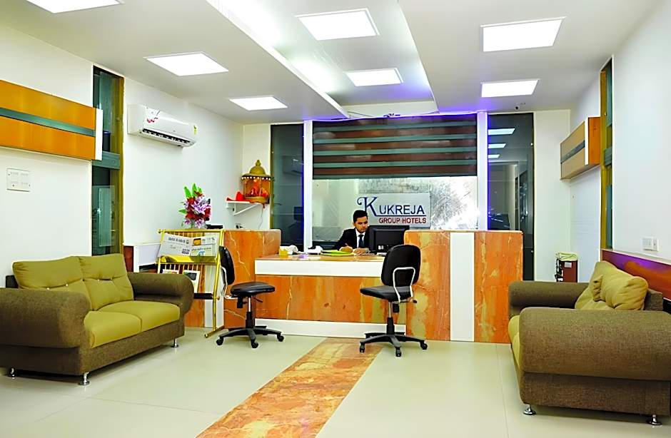 Hotel Mandakini Plaza