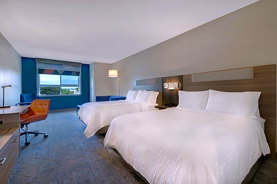Holiday Inn Express & Suites Ontario - Chino Hills by IHG
